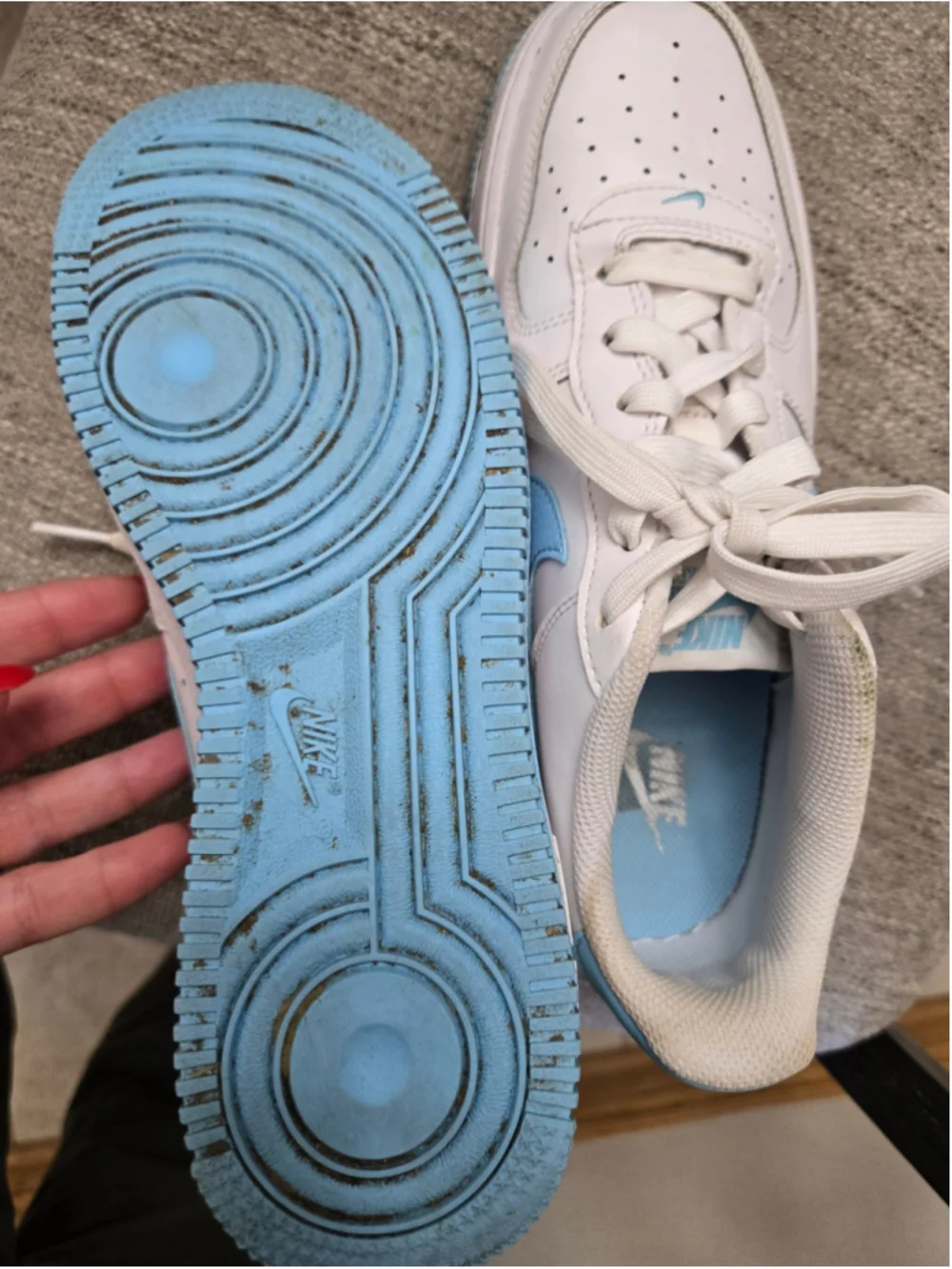 Youth Nike Air Force 1 White Light Blue Sneakers Size 6 Womens Size 7.5-8